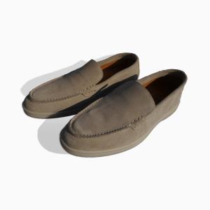 29 أحذية ألدينو