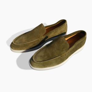 34 أحذية ألدينو